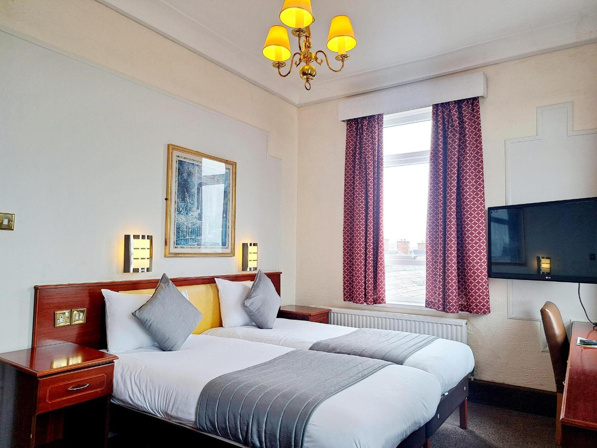 Scarisbrick Hotel Southport Bagian luar foto
